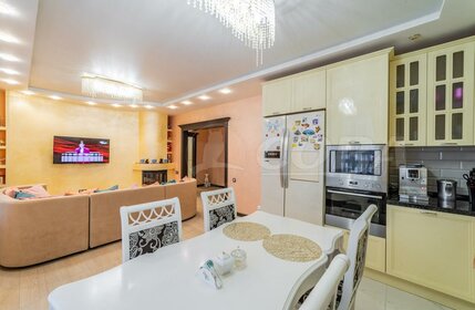 Купить 4-комнатную квартиру с дизайнерским ремонтом в Кабардино-Балкарской Республике - изображение 2