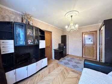 Купить квартиру площадью 70 кв.м. на улице Средний проспект Васильевского острова в Санкт-Петербурге - изображение 25