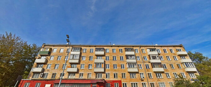 Купить трехкомнатную квартиру площадью 50 кв.м. в районе Адмиралтейский в Санкт-Петербурге и ЛО - изображение 1