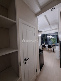 Купить квартиру в многоэтажном доме и с парковкой в Таганроге - изображение 19