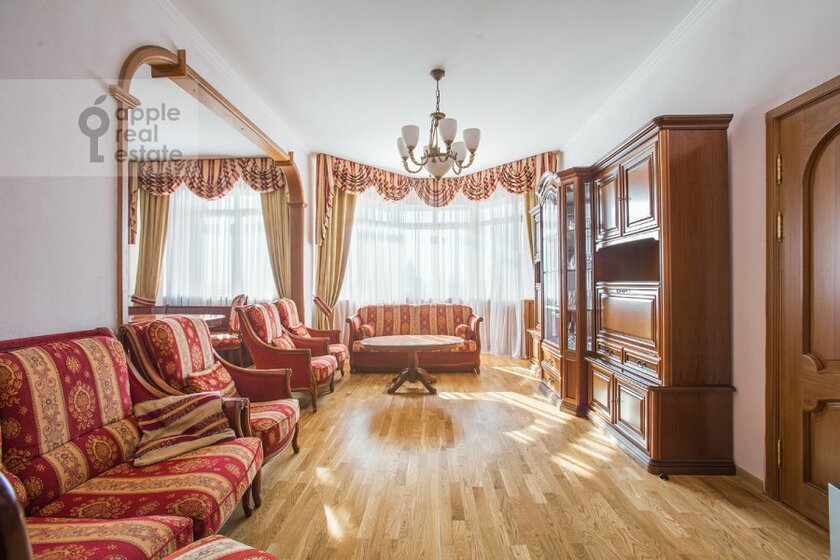 160 м², 4-комнатная квартира 216 460 ₽ в месяц - изображение 1