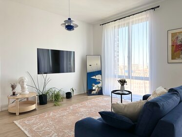 69 м², 1-комнатная квартира 250 000 ₽ в месяц - изображение 10