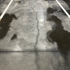 30 м², машиноместо - изображение 1