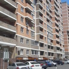 Квартира 43 м², 1-комнатная - изображение 1