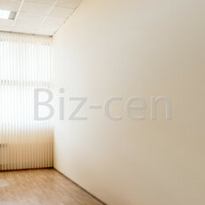 94 м², офис - изображение 2