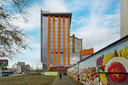 Купить двухкомнатную квартиру с ремонтом на улице бульвар Яна Райниса в Москве - изображение 41