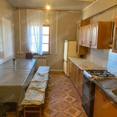дом + 5,5 сотки, участок - изображение 1