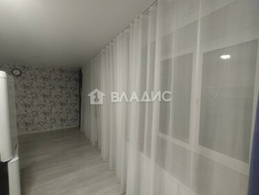 Купить однокомнатную квартиру в новостройке в жилом доме Maxi Life на Луначарского, 55 в Череповце - изображение 26