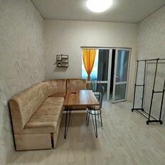 Квартира 42 м², 1-комнатная - изображение 1