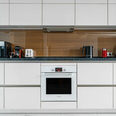 Квартира 136 м², 4-комнатная - изображение 1
