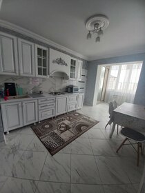 Купить трехкомнатную квартиру с раздельным санузлом и в новостройке в Московском - изображение 23