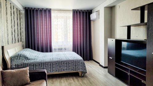 46 м², 1-комнатная квартира 2 700 ₽ в сутки - изображение 50