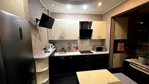 28 м², квартира-студия 24 000 ₽ в месяц - изображение 52