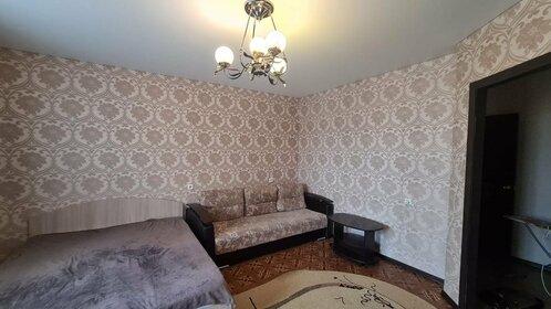 45 м², 1-комнатная квартира 2 800 ₽ в сутки - изображение 63