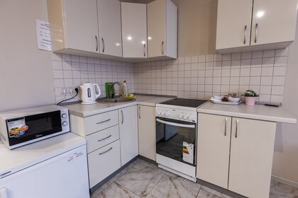 25 м², квартира-студия 1 700 ₽ в сутки - изображение 69