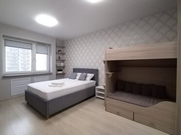 42 м², 1-комнатная квартира 2 500 ₽ в сутки - изображение 54