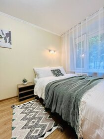 55 м², 3-комнатная квартира 6 790 ₽ в сутки - изображение 70