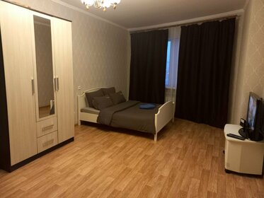 45 м², 1-комнатная квартира 1 700 ₽ в сутки - изображение 42