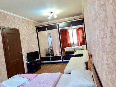 45 м², 1-комнатная квартира 3 500 ₽ в сутки - изображение 37