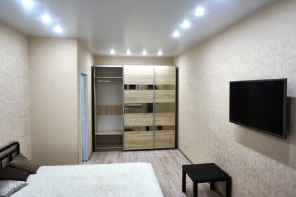 40 м², 1-комнатная квартира 1 300 ₽ в сутки - изображение 73