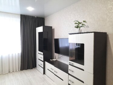 55 м², 2-комнатная квартира 2 600 ₽ в сутки - изображение 30