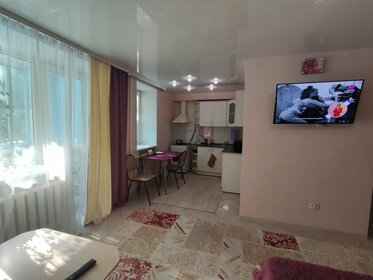 51 м², 2-комнатная квартира 2 300 ₽ в сутки - изображение 44