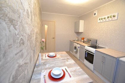 50 м², 3-комнатная квартира 3 500 ₽ в сутки - изображение 30