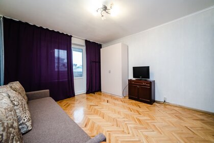 35 м², 1-комнатная квартира 2 500 ₽ в сутки - изображение 90