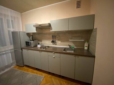 58 м², 1-комнатная квартира 2 800 ₽ в сутки - изображение 40