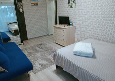 65 м², 3-комнатная квартира 3 200 ₽ в сутки - изображение 135