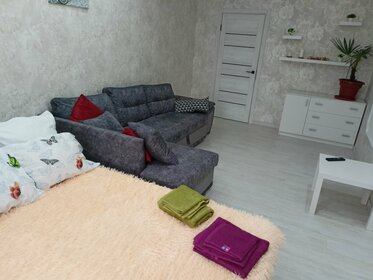 44 м², 1-комнатная квартира 2 700 ₽ в сутки - изображение 72