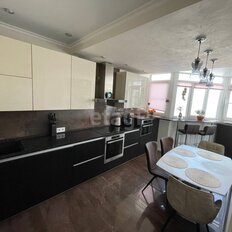 Квартира 130 м², 5-комнатная - изображение 1