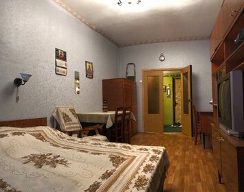 45 м², 1-комнатная квартира 2 200 ₽ в сутки - изображение 92