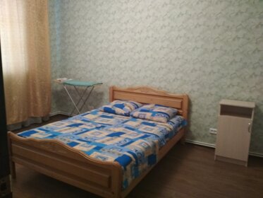 90 м², 3-комнатная квартира 2 800 ₽ в сутки - изображение 59