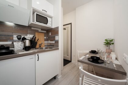 16 м², квартира-студия 2 800 ₽ в сутки - изображение 60