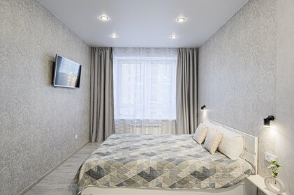 46 м², 2-комнатная квартира 2 250 ₽ в сутки - изображение 47