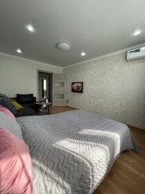 35 м², 1-комнатная квартира 1 800 ₽ в сутки - изображение 70