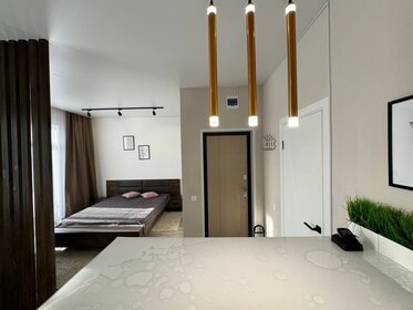 36 м², квартира-студия 2 100 ₽ в сутки - изображение 93