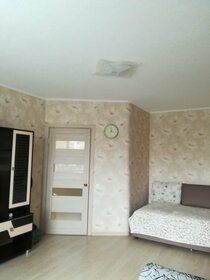 42 м², 1-комнатная квартира 3 200 ₽ в сутки - изображение 42