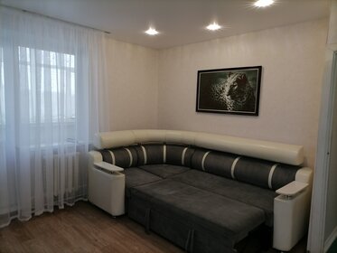 32 м², 1-комнатная квартира 1 300 ₽ в сутки - изображение 39