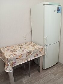 55 м², 2-комнатная квартира 3 500 ₽ в сутки - изображение 62