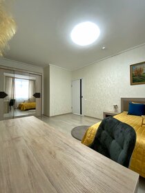 52 м², 1-комнатная квартира 2 200 ₽ в сутки - изображение 103