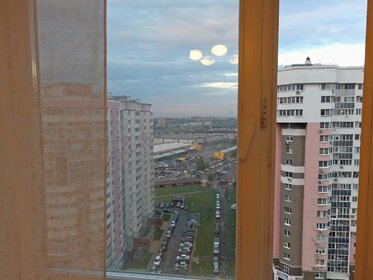 Купить квартиру рядом с рекой в «Бунинские луга» в Москве и МО - изображение 35