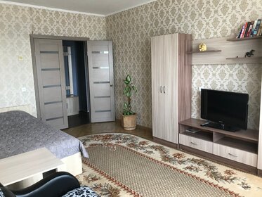 48 м², 1-комнатная квартира 1 600 ₽ в сутки - изображение 53