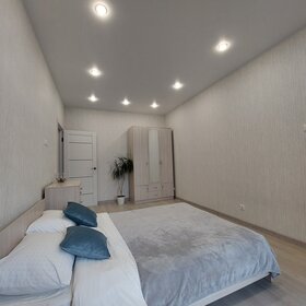 60 м², 2-комнатная квартира 2 500 ₽ в сутки - изображение 62