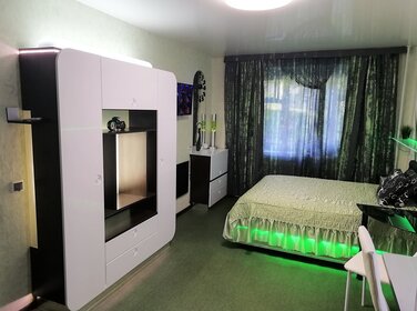31 м², 1-комнатная квартира 1 200 ₽ в сутки - изображение 60
