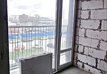 Купить квартиру с современным ремонтом в Оренбургском районе - изображение 1