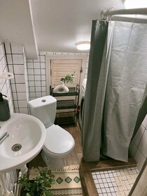 13,5 м², квартира-студия 2 400 ₽ в сутки - изображение 96