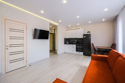 70 м², 3-комнатная квартира 8 500 ₽ в сутки - изображение 55