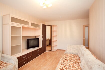 Купить двухкомнатную квартиру в кирпичном доме в Мурманске - изображение 18